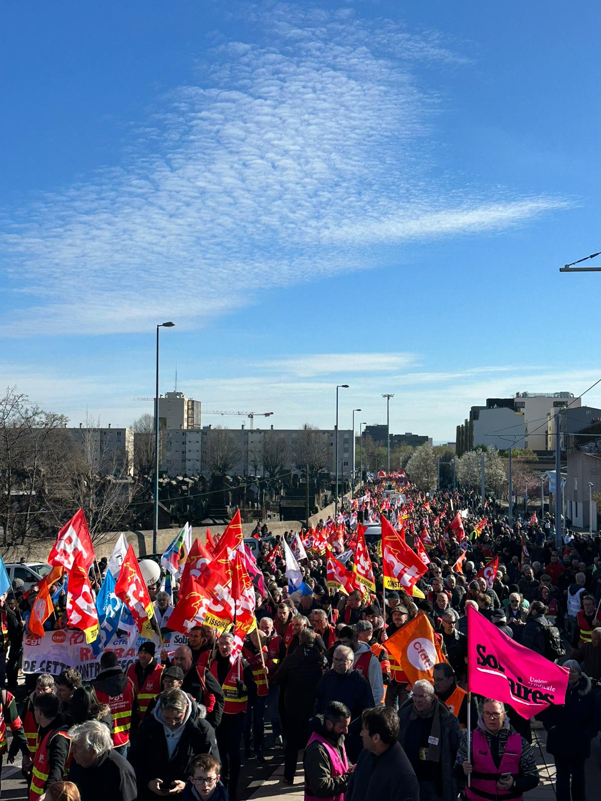 manifestation Clermont-Ferrand / 28 mars 2023